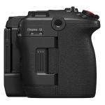 Canon EOS C50 Vollformatkamera in Studio-Setup mit professionellem Zubehör