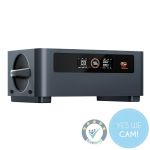 OSCAL BP2400 PRO Batterieerweiterung in seitlicher Frontansicht mit aktivem Statusdisplay