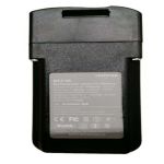 Unitree H1 Batterie beim Laden mit kompatiblem Ladegerät