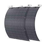 Zwei flexible Zendure Solarpanels in gebogener Bauform für mobile Energieinstallationen.