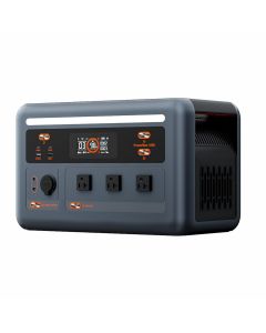 Oscal PowerMax 1800 Powerstation in schräger Ansicht mit sichtbaren Anschlüssen, Display und seitlicher Lüftung